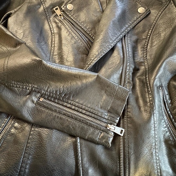 LEVIS STRAUSS -  Faux Leather Biker Jacket -‎ Black - Women's Sz M - Picture 7 of 13